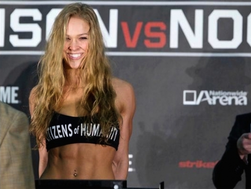 Get-A-Body-Like-Ronda-Rousey-With-These-6-Exercises-MMA-Knees-Strikes-H